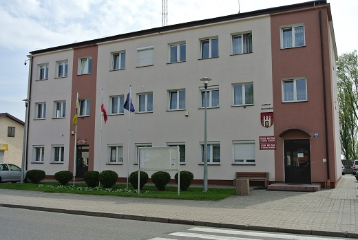 Budynek Urzędu Miejskiego w Lubieniu Kujawskim przy ulicy Wojska Polskiego 29